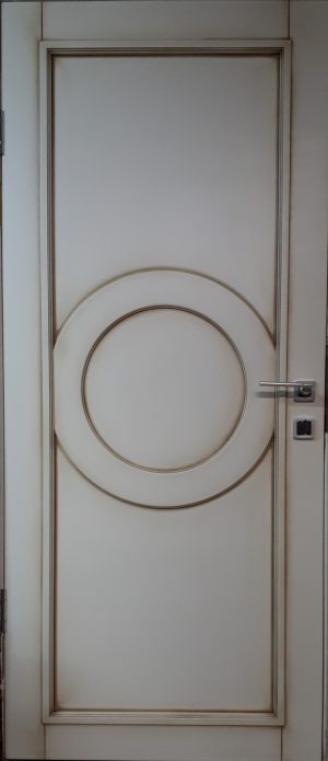Межкомнатная дверь в профиле массив (эмаль с патиной) Саранск